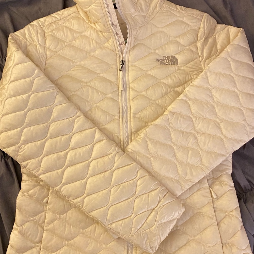 The North Face ☁️ women’s jacket